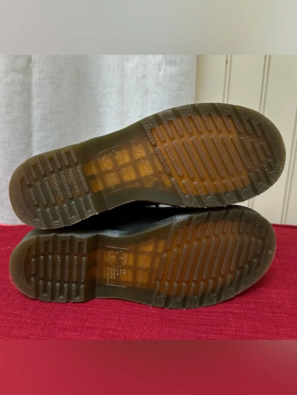 Doc Martens 1460 Size 6 - Picture 4 of 5